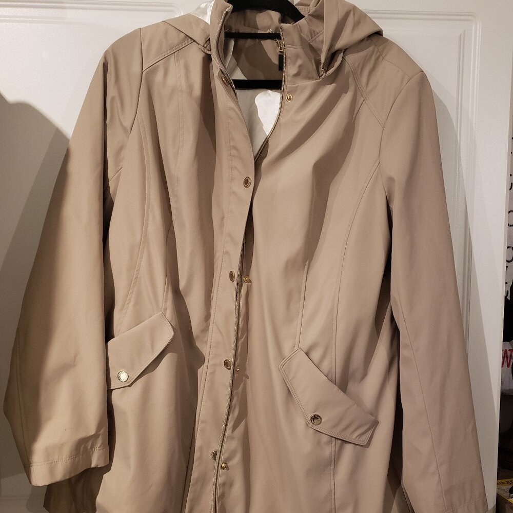 Brand New Spring Jacket from Laura